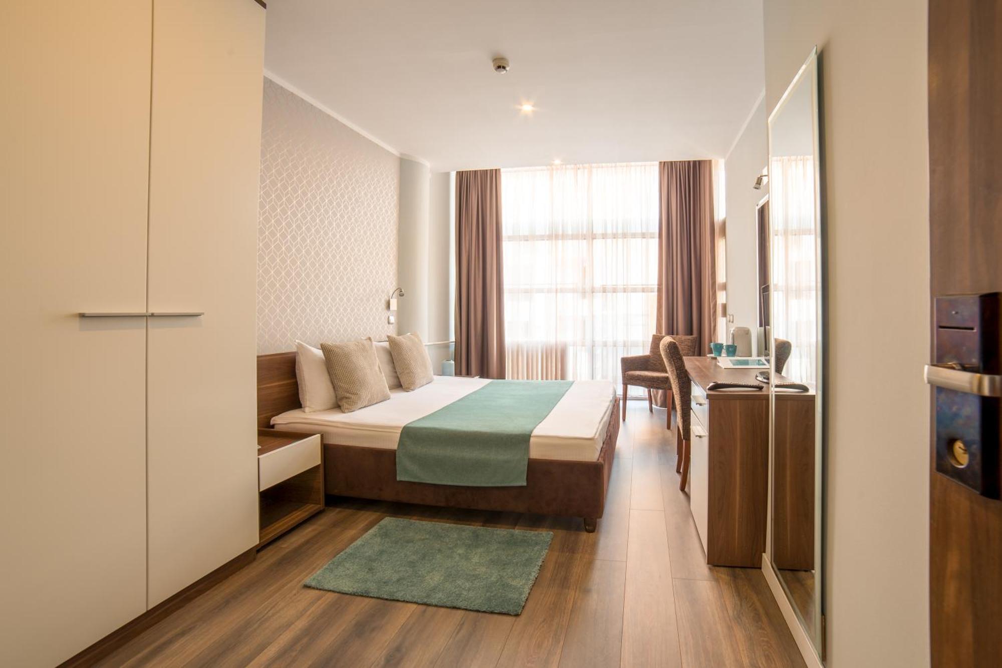 Balkan Hotel Garni Beograd Phòng bức ảnh