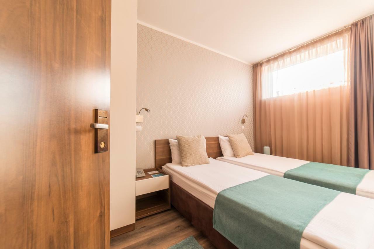 Balkan Hotel Garni Beograd Ngoại thất bức ảnh